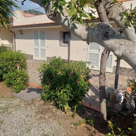 Podere Grandolfi Bed and Breakfast