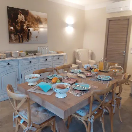 Podere Grandolfi Bed and Breakfast