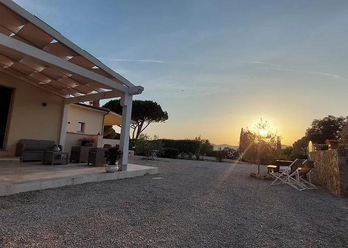 Podere Grandolfi Bed & Breakfast 4*